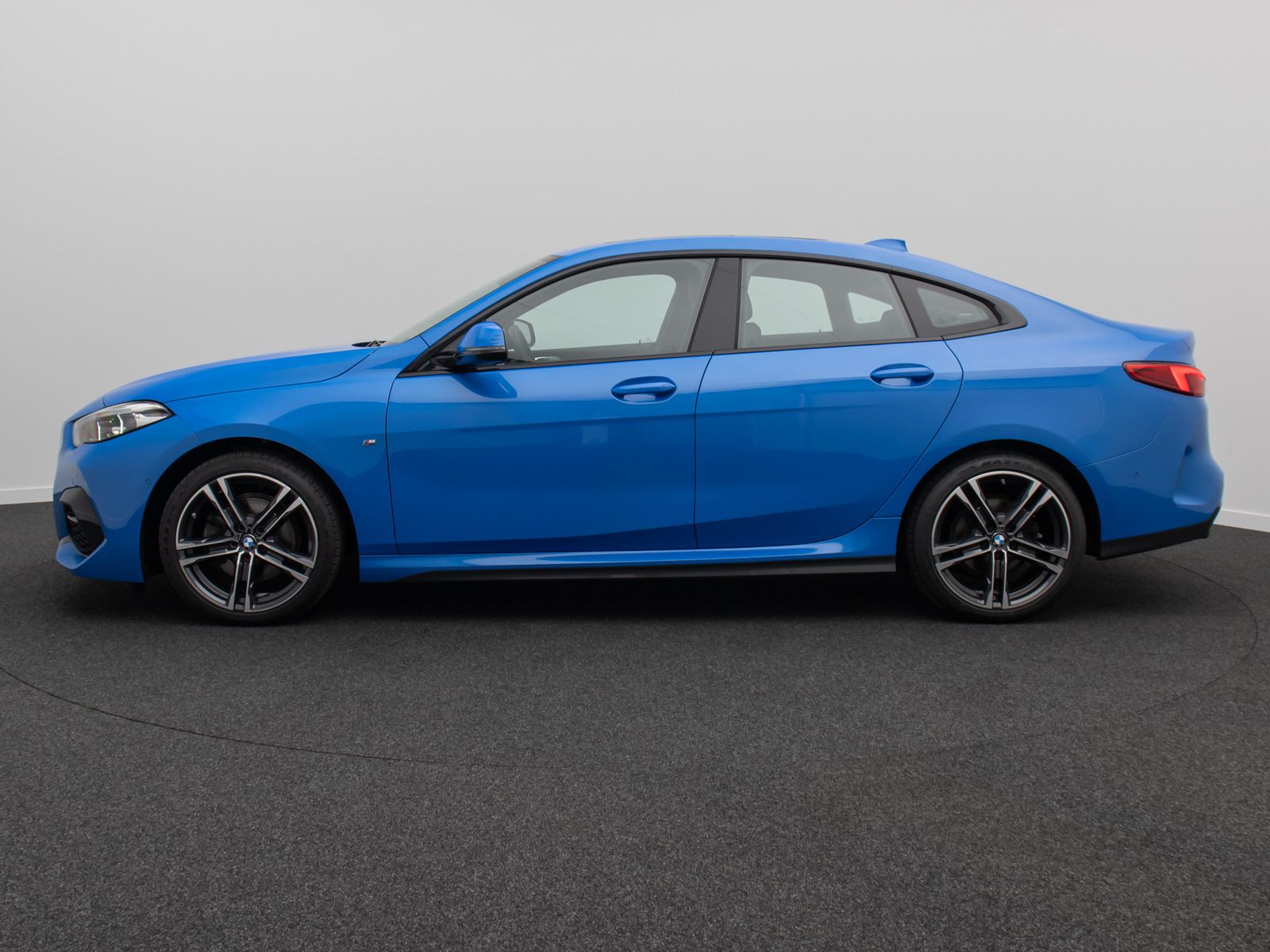 Fahrzeugabbildung BMW 218i Gran Coup&eacute; M Sport DAB H/K Panorama Komfort