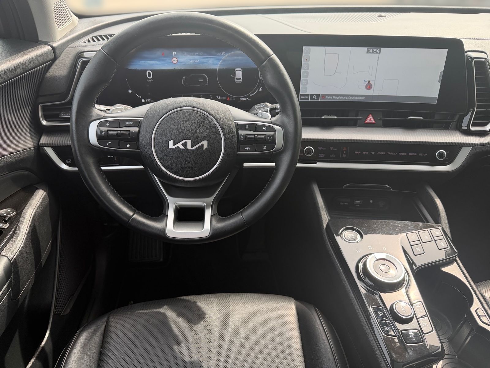 Fahrzeugabbildung Kia SPORTAGE 1.6D 48V AWD DCT SPIRIT LED GD DRIVE