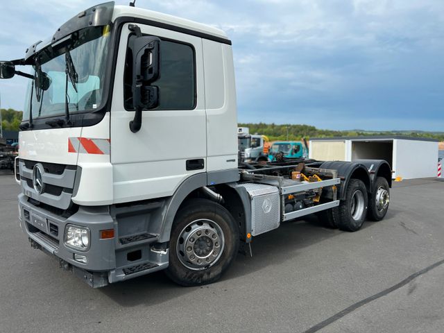 Mercedes-Benz Actros 2532 6x2 MP 3  Euro 5  10 x am  Lager