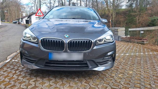 BMW BMW 218d zu verkaufen