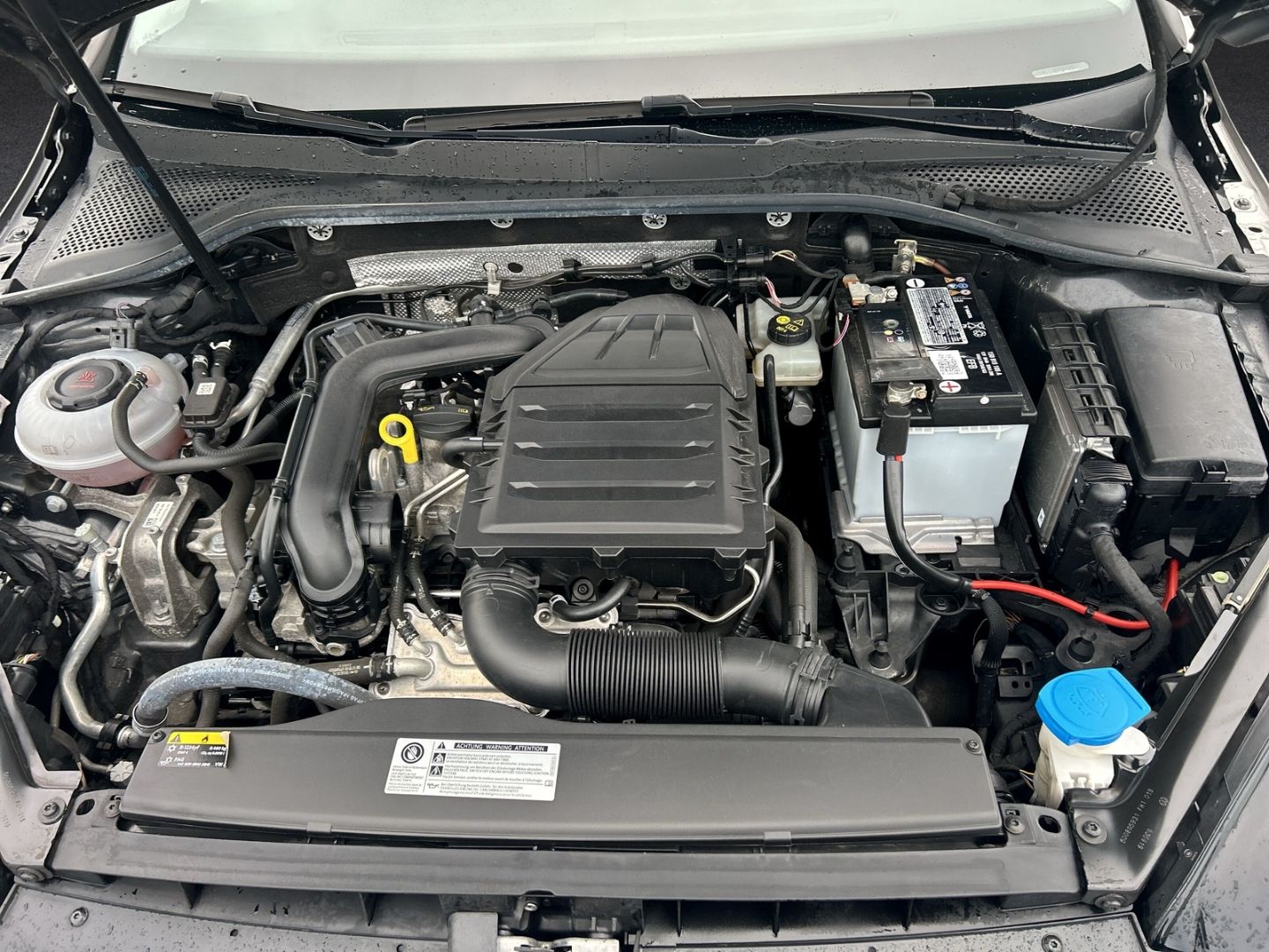 Fahrzeugabbildung Volkswagen Golf VII Comfortline BMT Start-Stopp 1.0 TSI EU6