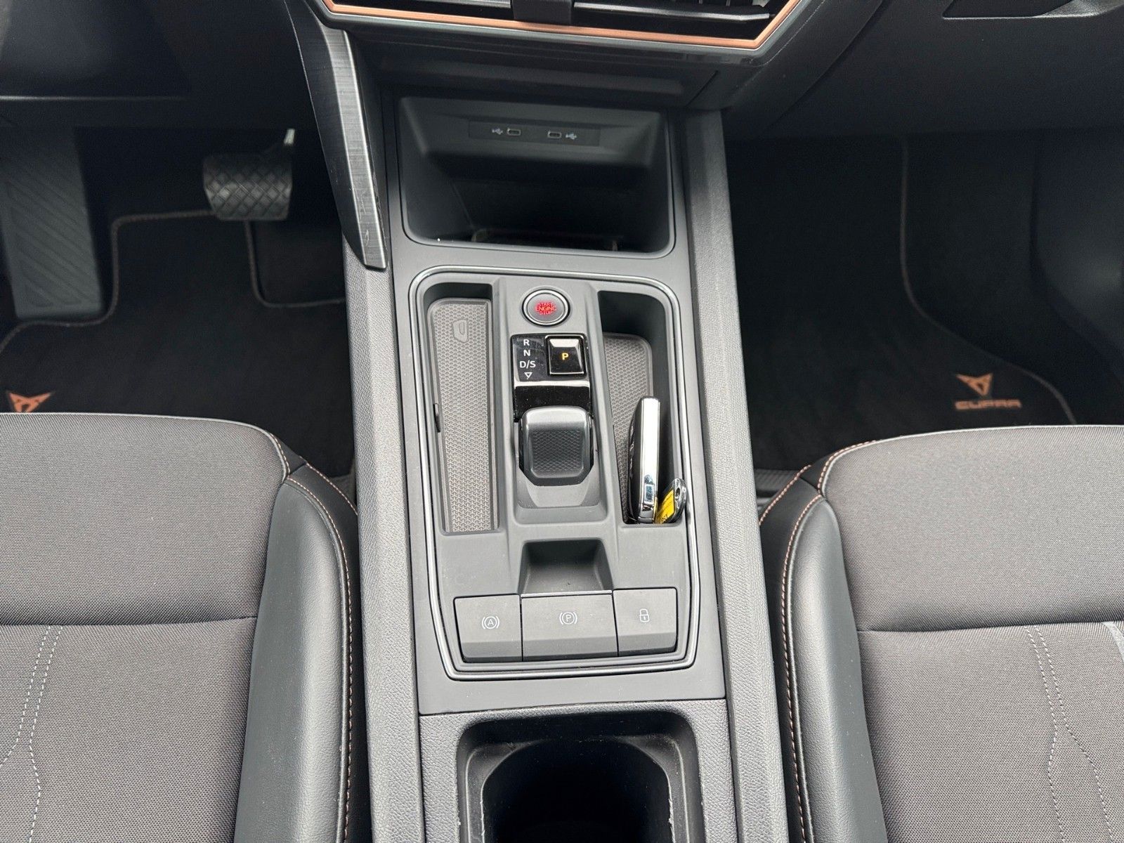 Fahrzeugabbildung CUPRA Formentor 1.5 TSI