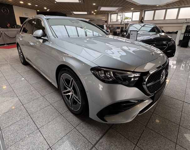 Mercedes-Benz E 300 T de AMG Line Advanced/Winter Paket