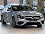 Mercedes-Benz E 220 T d AMGLine|4Matic|AHK|RFK|CARPLY|AMBIENTE - gebrauchte Mercedes-Benz E 220 aus dem Jahr 2019
