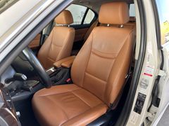 BMW 335i Limousine Automatik | HiFi | Navi | Sitzh |