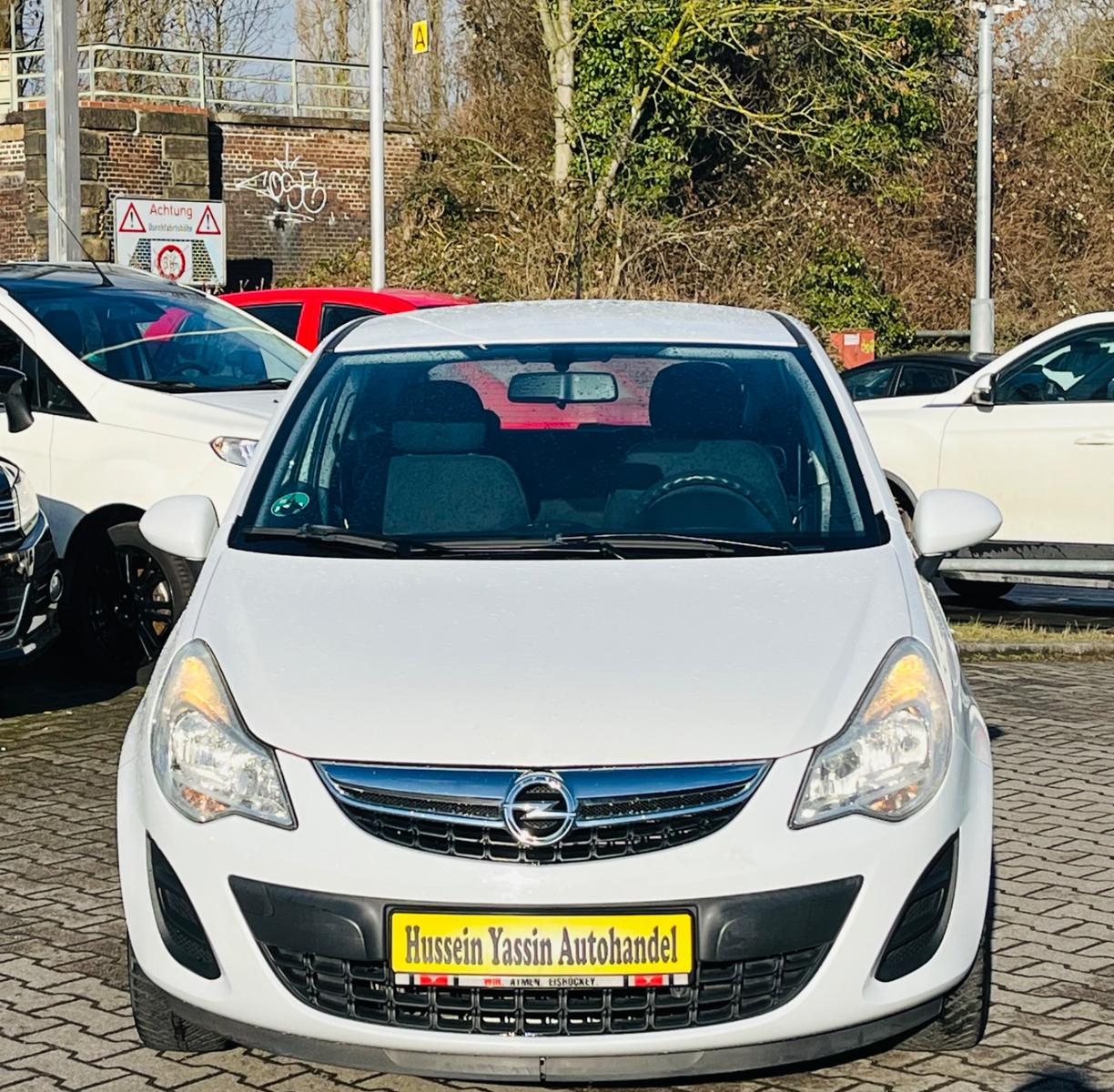 Opel Corsa D Selection
