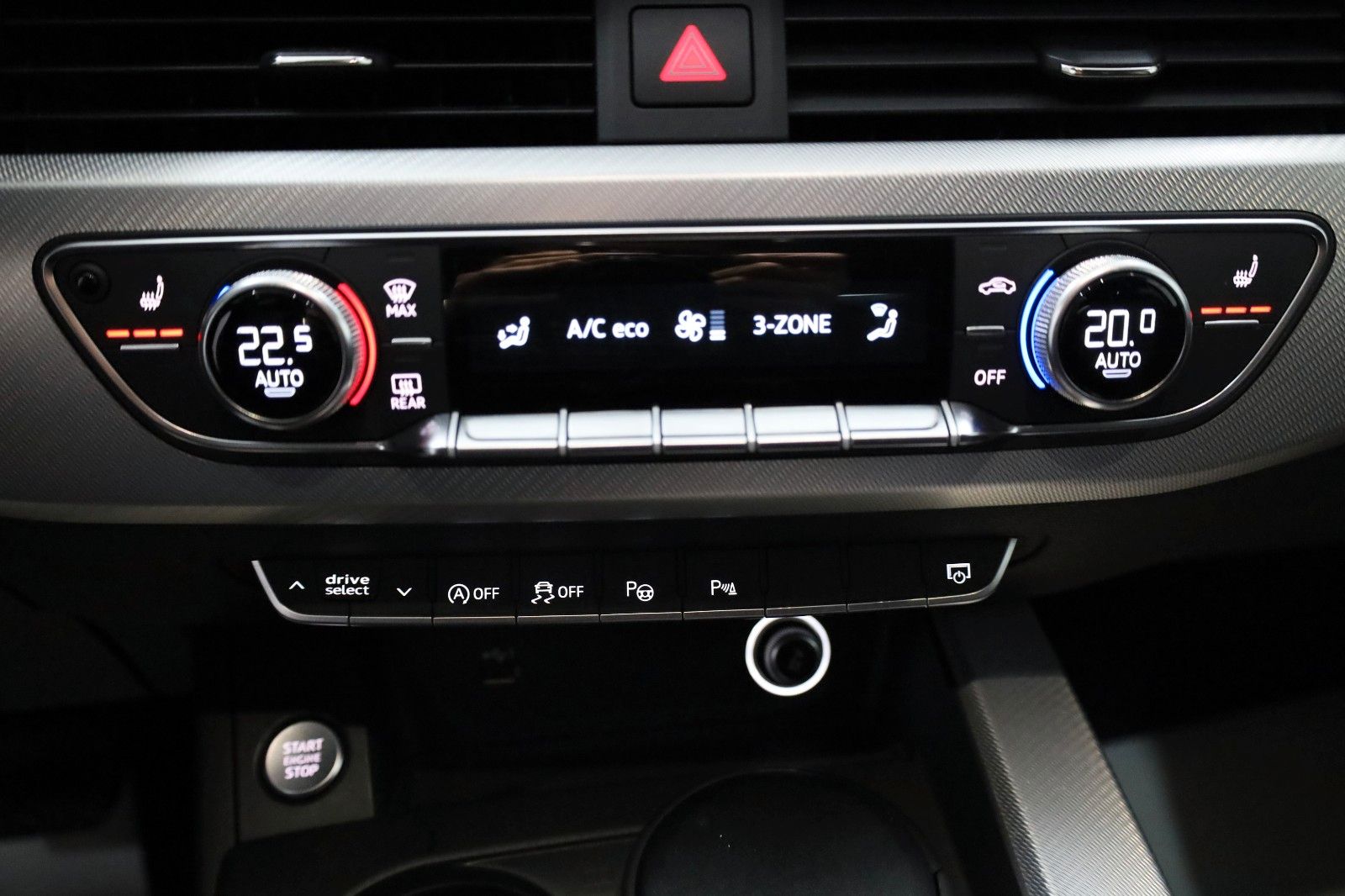 Fahrzeugabbildung Audi A4 Avant 40TDI quattro sport T.Leder,Navi,LED,SH