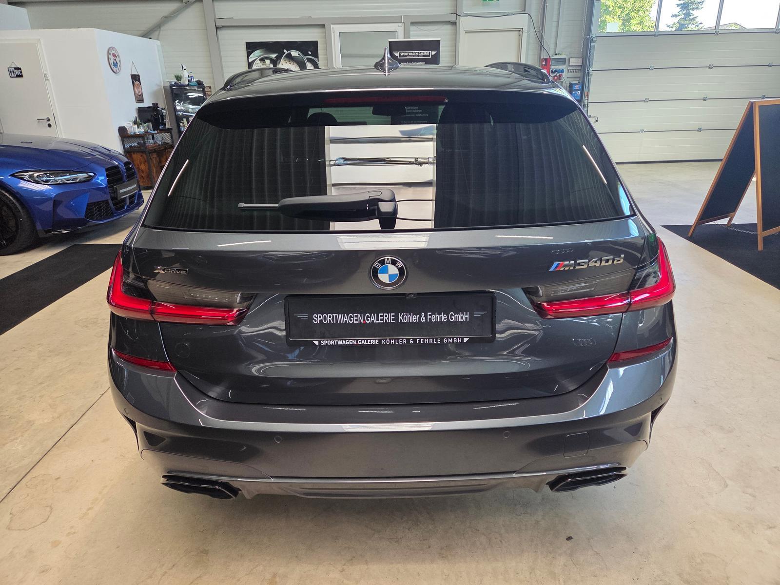 BMW M340 d xDrive /Panorama/HUD/Keyless/H&K/*345€