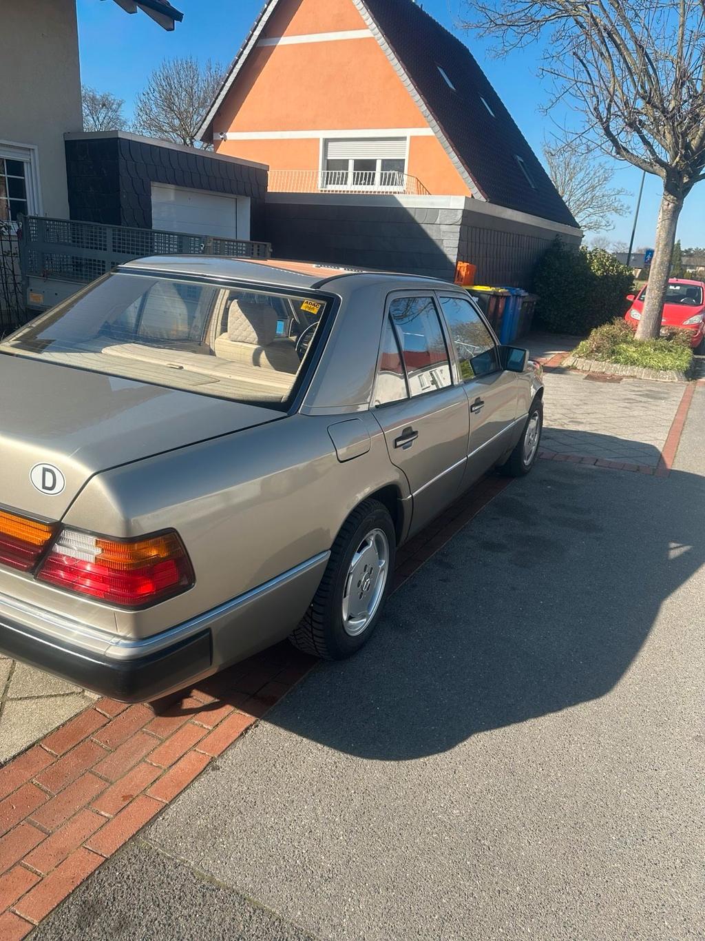 Mercedes-Benz Mercedes W124 250D H-Zulassung 