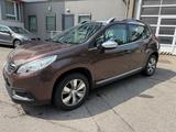 Peugeot 2008 Allure KLIMA-SERVO-NAVI-EURO5-TÜV-NEU - Peugeot in München