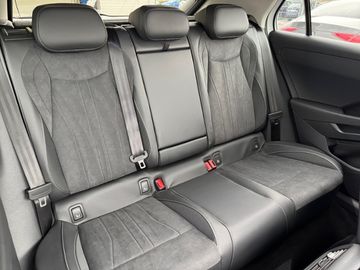 Volkswagen T-Roc Style 1.5 eTSI 150 PS 7-Gang-DSG