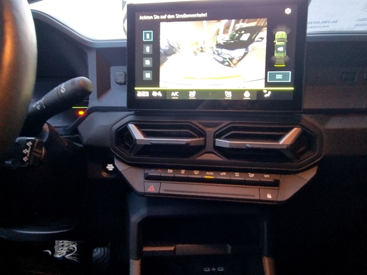 Fahrzeugabbildung Dacia Duster Journey TCe 130 4x4