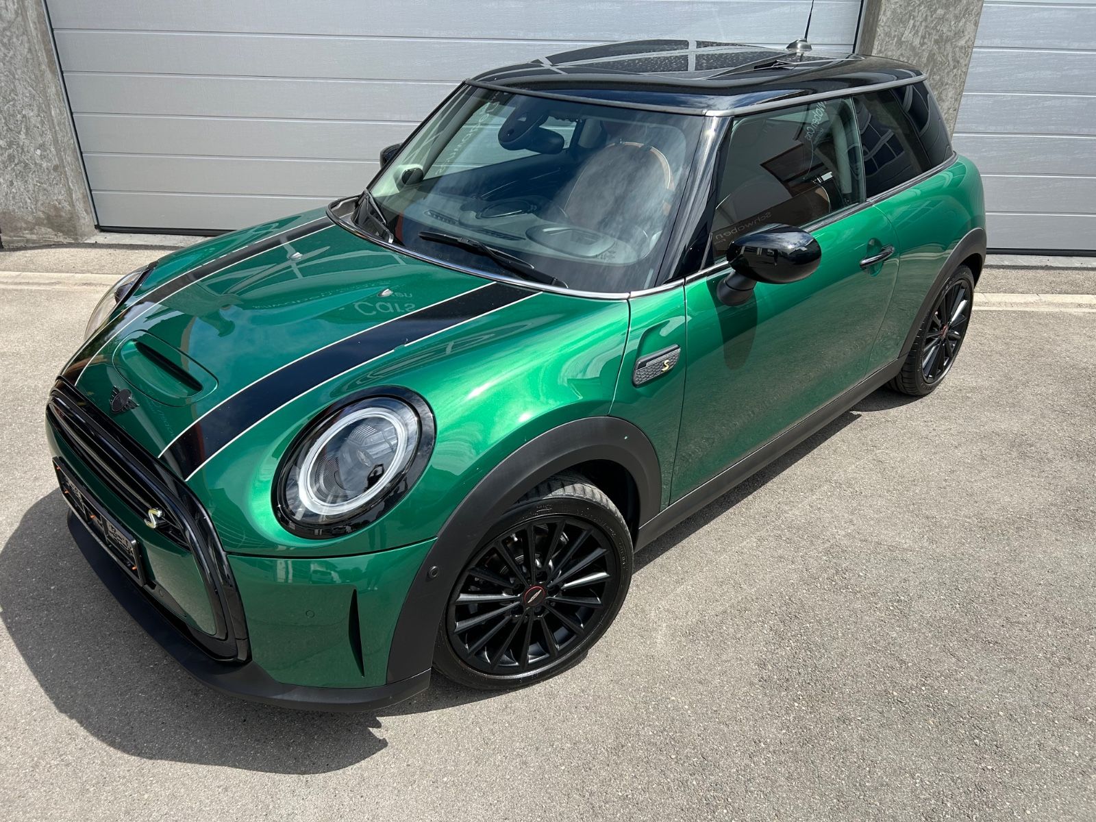 MINI Cooper SE LEDER BRAUN Pano HiFi H&K HUD Kamera imagem 3