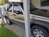 Jeep Cherokee Liberty / KJ 3,7 V6 TÜV 01/28  - gebrauchte Jeep Cherokee aus dem Jahr 2003
