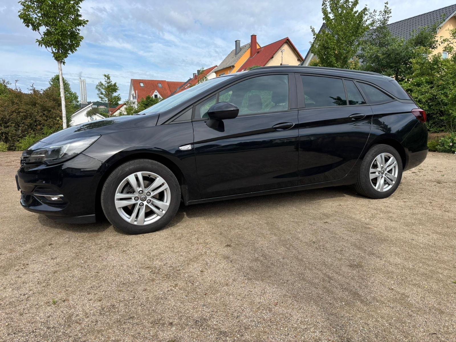Opel Astra Sports Tourer PDC*Kamera*Navi*LED*Klima*