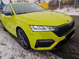 Skoda Combi RS, HuD, Standheizung, 8-fach,  MAMBA - Skoda Octavia: Grün, RS