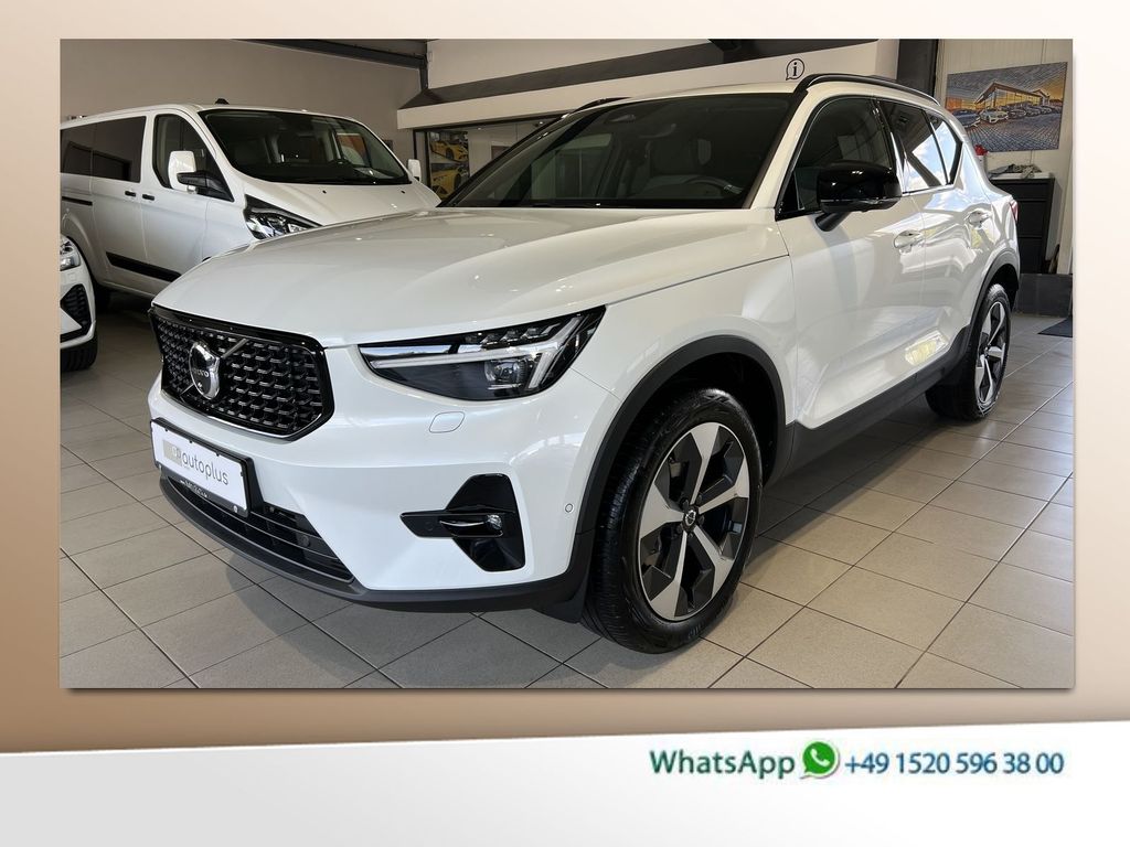Volvo XC40 B3 Plus Dark ACC BLIS 360° H/K LED Navi SHZ - 2024