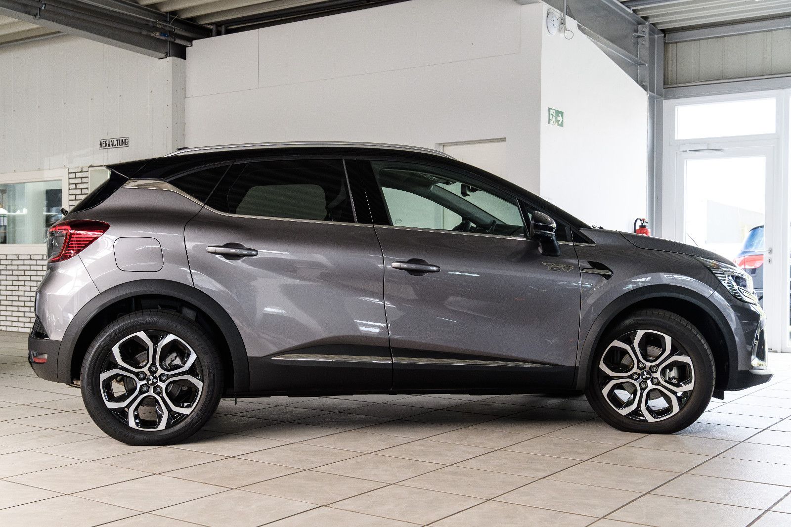 Fahrzeugabbildung Mitsubishi ASX 1.6 Intro Edition PHEV +LED+RFK+NAVI+SHZ+