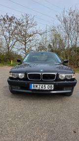 BMW 728i A Facelift Shadowline - BMW 7 Series aus 1999