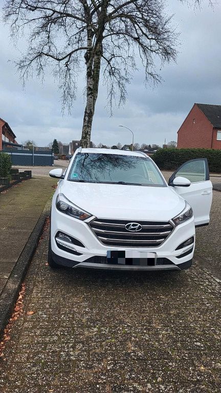 Image of Hyundai TUCSON