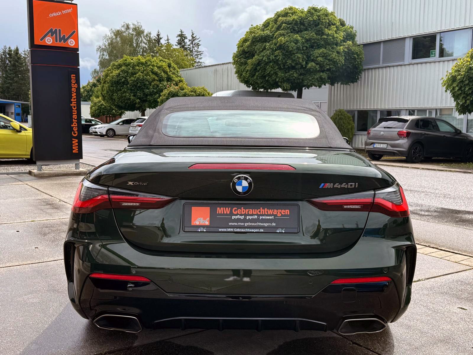 Fahrzeugabbildung BMW M440i xDrive Cabrio 360° PDC ACC LASER HUD H&K