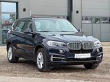 BMW X5 xDrive 40e i-Performance Xenon Navi Pano Spur - BMW X5 mit Hybrid-Antrieb