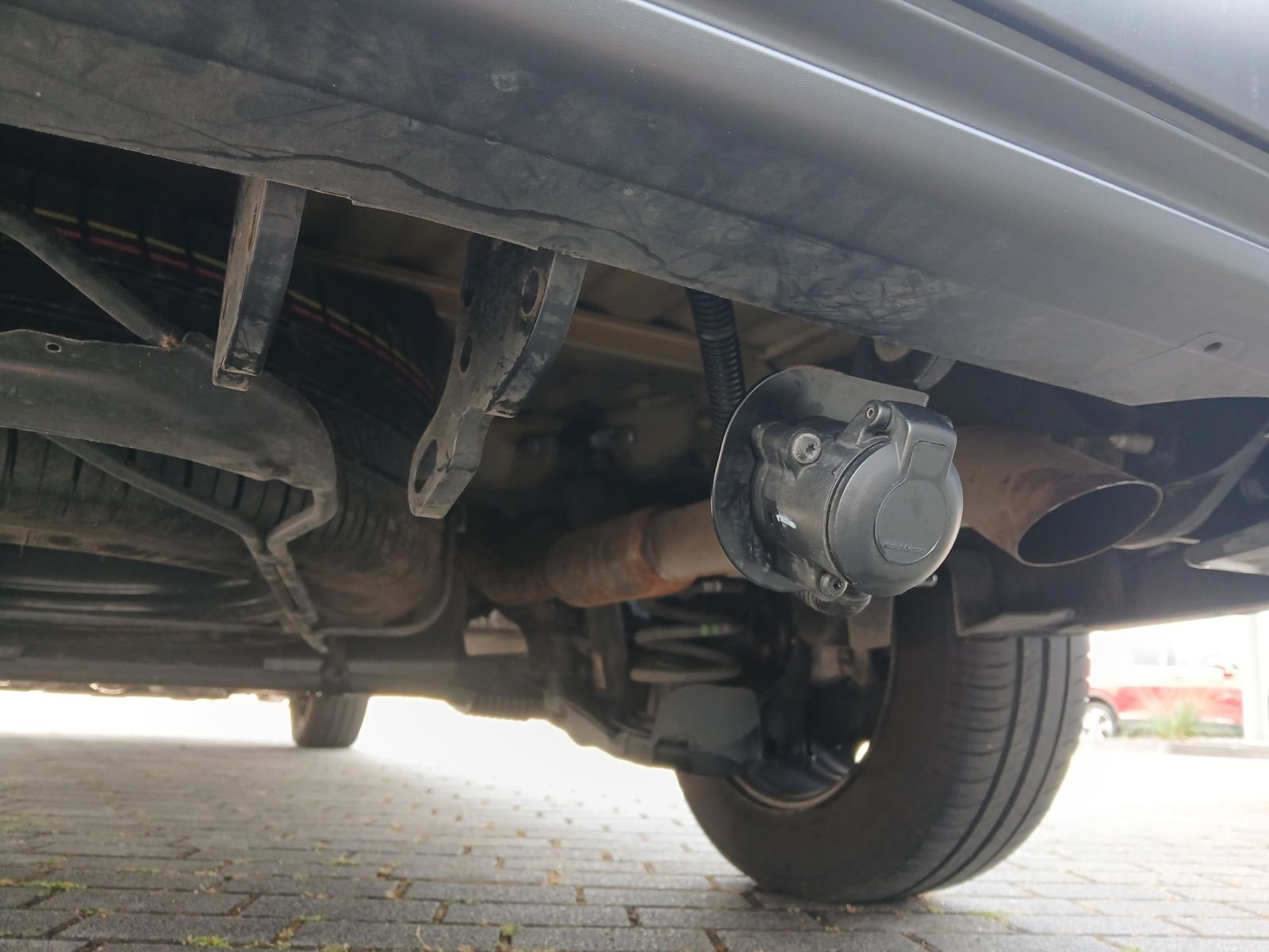 Fahrzeugabbildung Peugeot Partner Premium L2 BlueHDI 130 Klima DAB GRA PDC