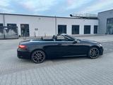 Mercedes-Benz E 200 Autom. Scheckheftgepflegt und AMG Optik - Mercedes-Benz E 200: Cabrio, AMG