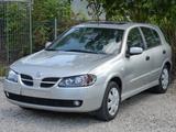 Nissan Almera 1.5 acenta / Klimaautomatik / 5-Gang / - Nissan Almera: Acenta