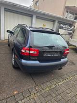 Volvo V40 1.8I - - gebrauchte Volvo V40 aus dem Jahr 2000