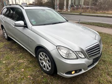 Mercedes E 220 - 3