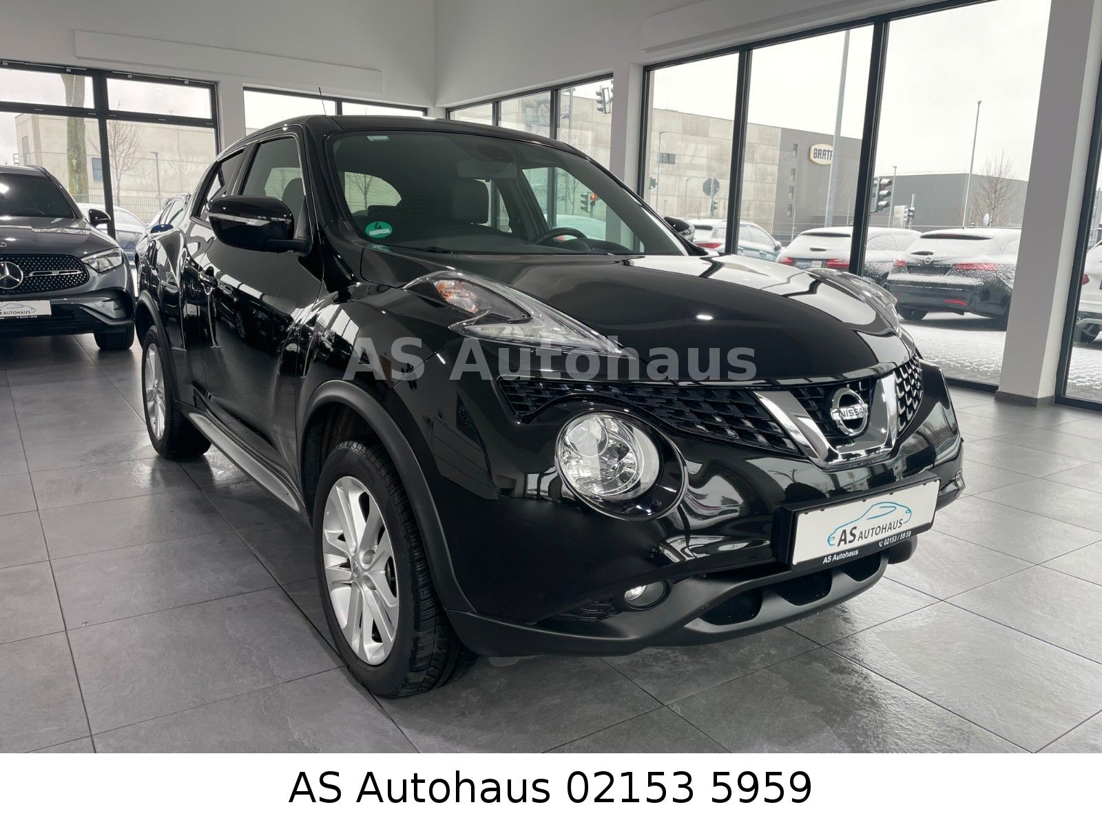 NISSAN Juke
