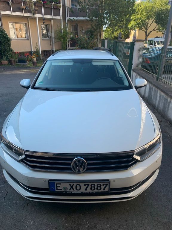 Image of Volkswagen Passat Variant