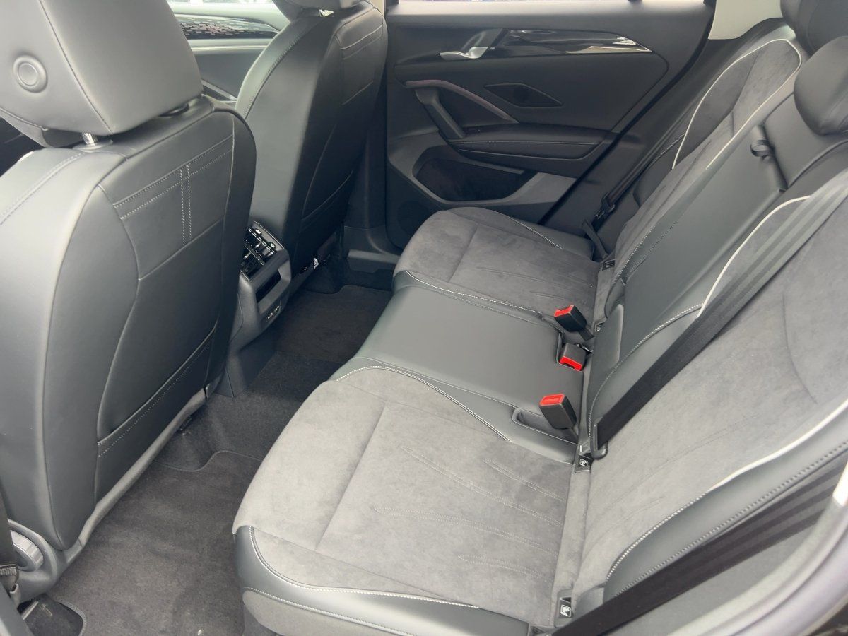 Volkswagen Tiguan - Bild 11