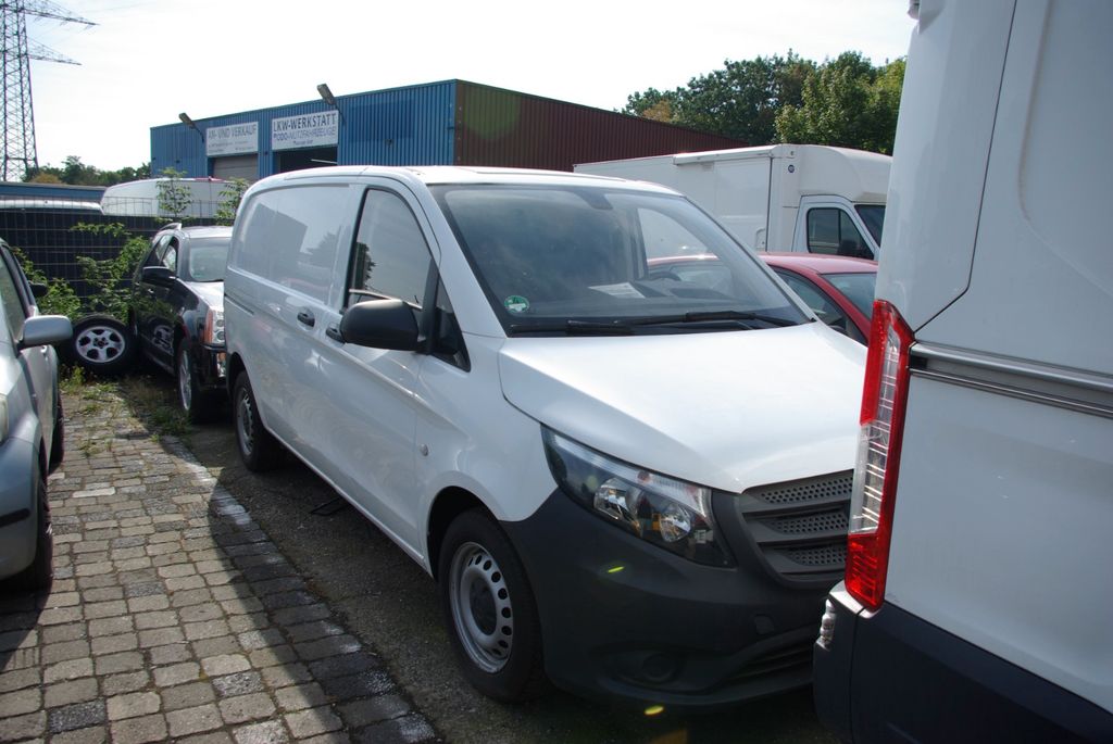Image of Mercedes-Benz Vito