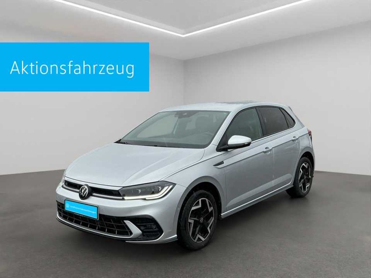 Volkswagen Polo 1.0 TSI DSG R-Line IQ.LIGHT NAVI RFK foto 2