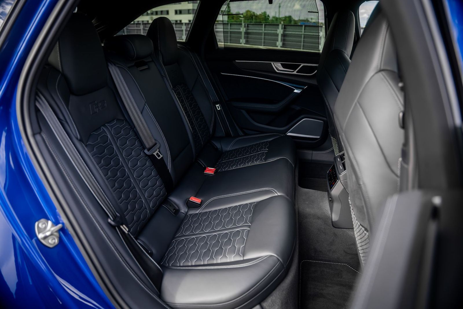 Fahrzeugabbildung Audi RS6 KERAMIK|B&O-ADVANCED|CARBON|UNIKAT|1080PS