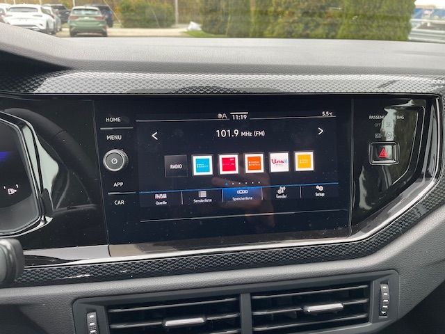 Fahrzeugabbildung Volkswagen Taigo Life AUTOMATIK Digitales Cockpit LED Apple