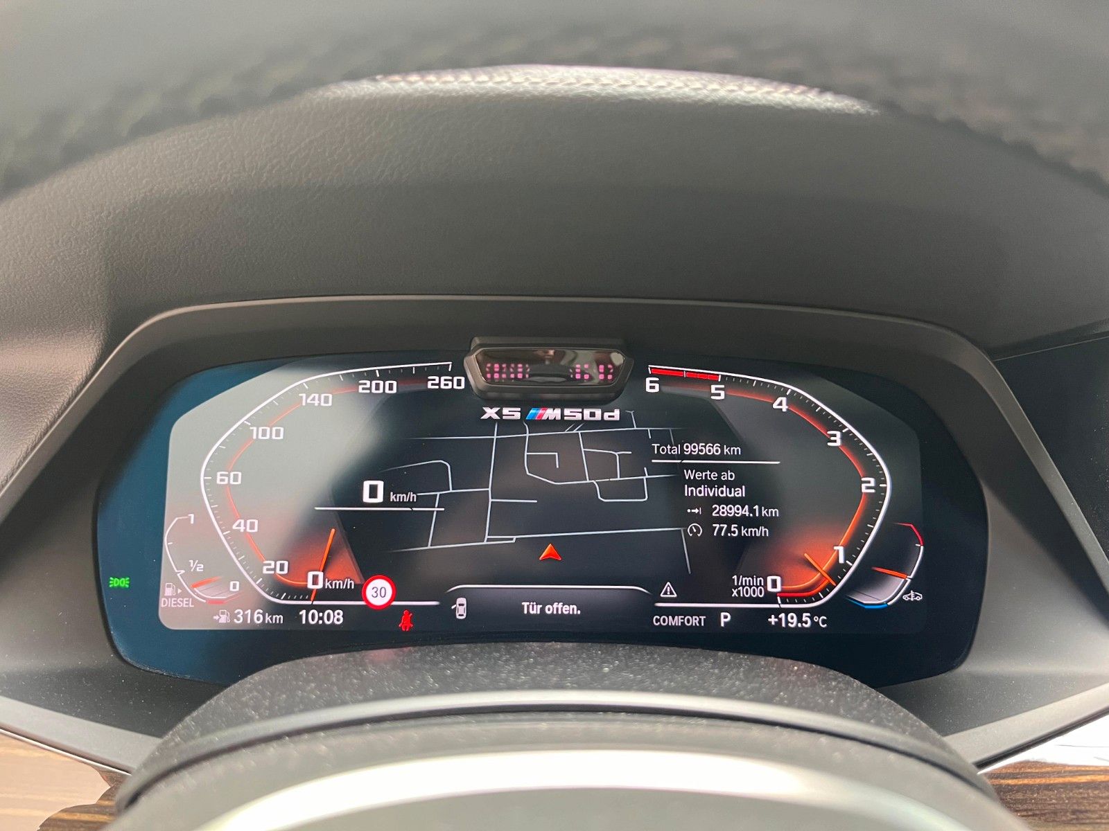 Fahrzeugabbildung BMW X5 M50d*Laser*Sky*360°*HUD*Luft*22"*Soft*AHK*