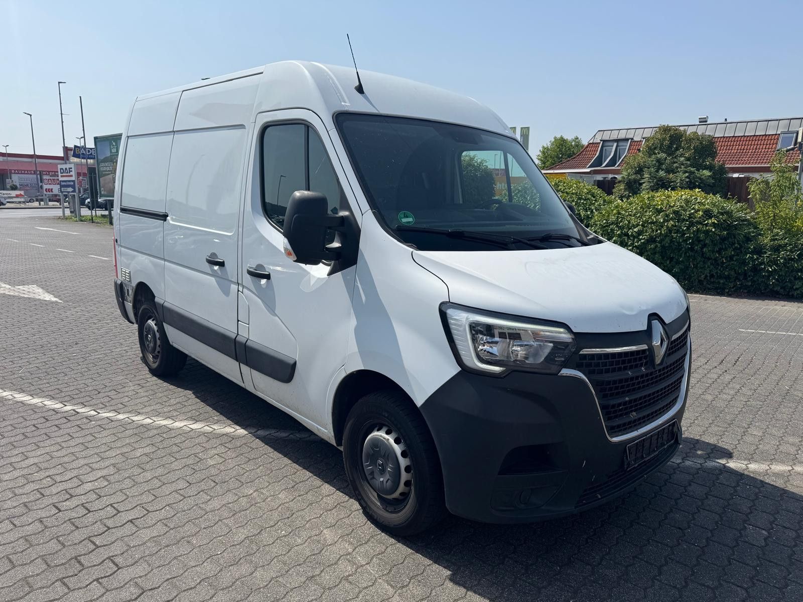 Fahrzeugabbildung Renault Master III Kasten L1H2HKa 3,5t/1.HAND/SCHECKHEFT