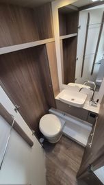 Carado T447 PRO+MJ25*SafetyP*VollLED*TOP-Ausst*sofort