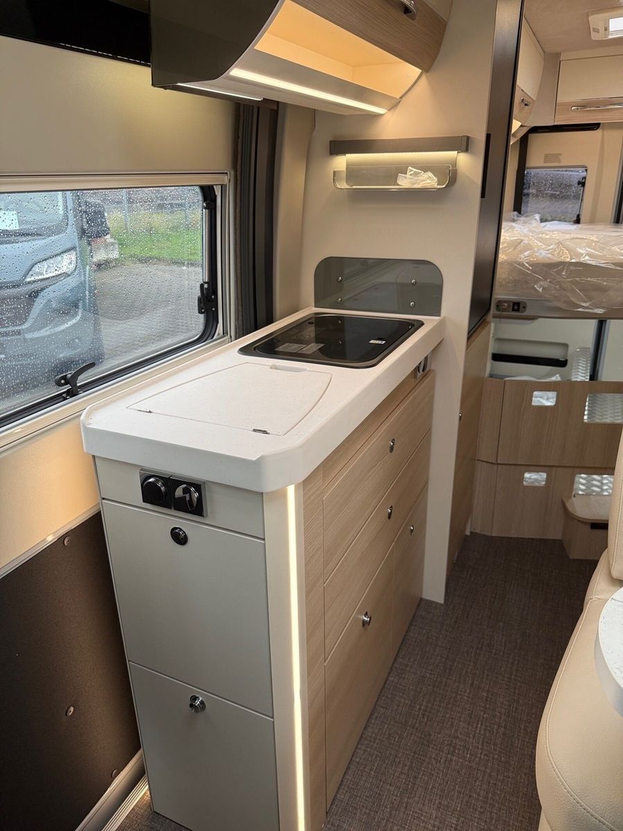 Fahrzeugabbildung Eura Mobil Van V 635 HB 6KW Heizung, Radio DAB, RFK