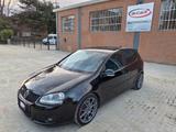 Volkswagen Golf GTI 2.0 16V TFSI 3p. - Volkswagen Golf: GTI 16v