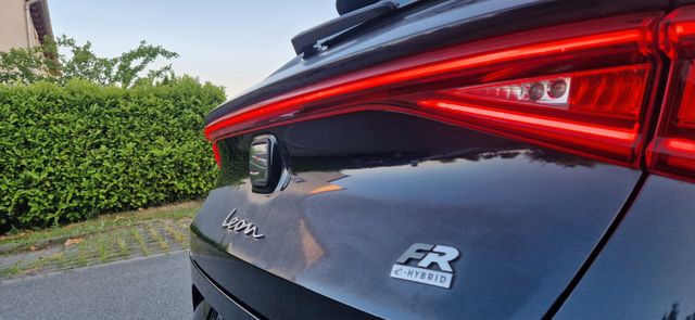 SEAT Leon Sportstourer FR e-Hybrid Top Zustand