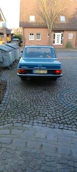 Mercedes-Benz Schöner w115  Strich acht von 1975 . 230/4 - gebrauchte Mercedes-Benz 200 aus dem Jahr 1975