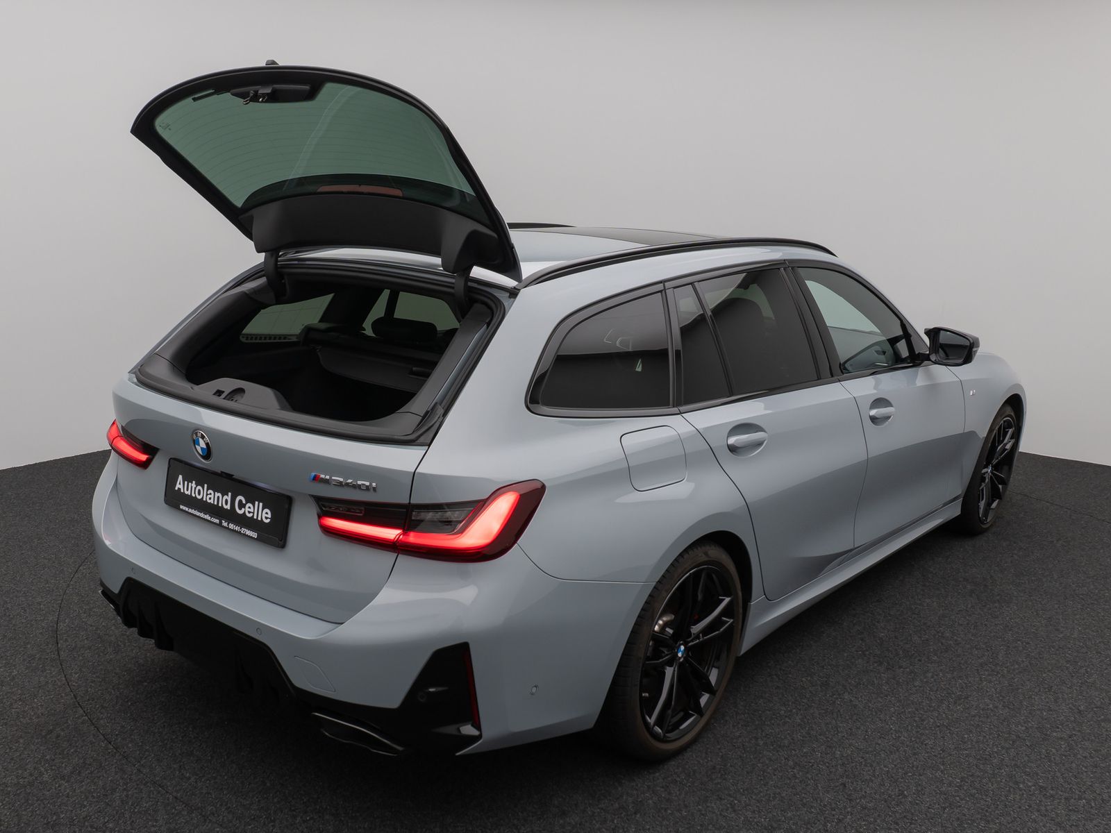 Fahrzeugabbildung BMW M340i xD Panorama Kamera DAB H/K Komfort 19Zoll