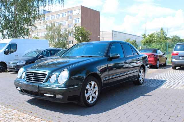 Mercedes-Benz E 280 AVANTGARDE / Schiebedach/ Klima/ TÜV Neu