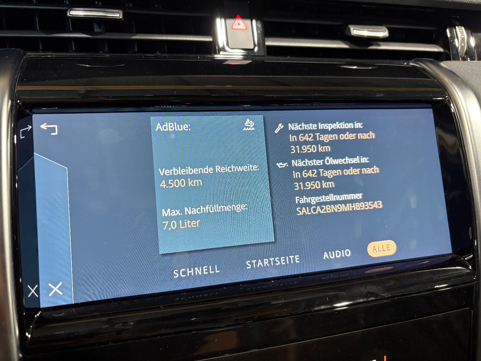 Fahrzeugabbildung Land Rover Discovery Sport AWD/360°/APPLE/SHZ/TEMPOMAT/LED/