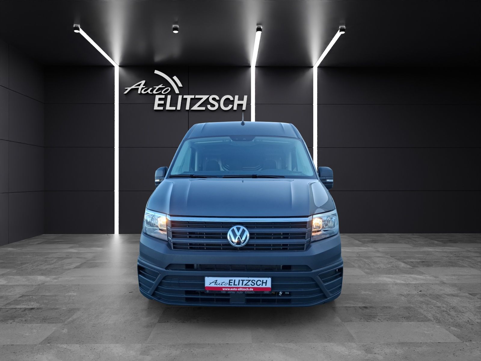 Fahrzeugabbildung Volkswagen Crafter Kasten 35 MR HD AHK Navi Klima GRA RFK