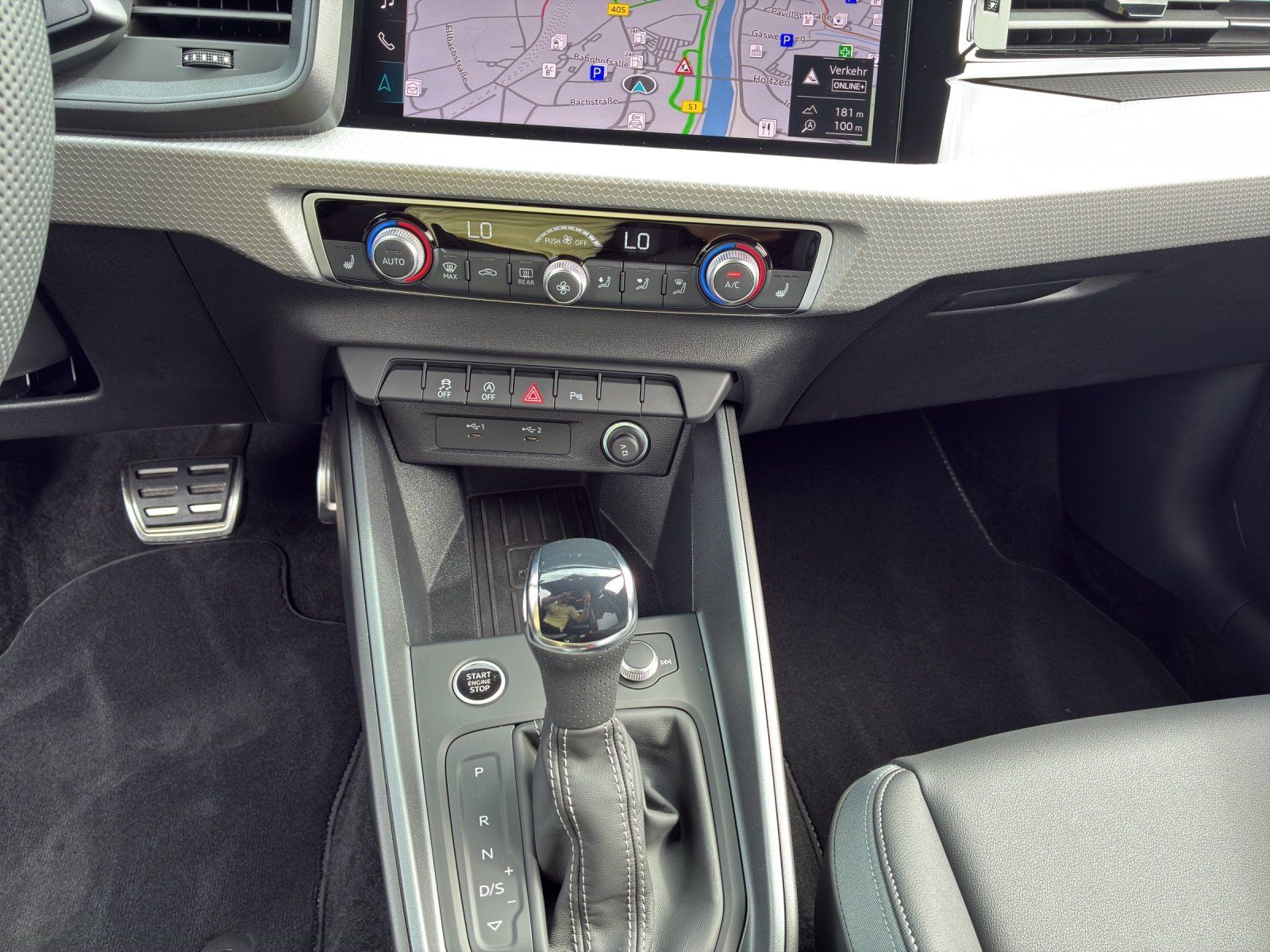 Fahrzeugabbildung Audi A1 Sportback 30 1.0 TFSI advanced LED,Navi,SHZ